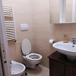 Dante Alighieri House Apartman *