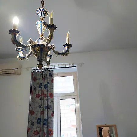 דירה Dante Alighieri House בארי